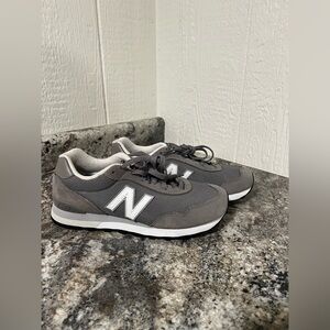 Men’s New Balance Tennis Shoes - size 7.5